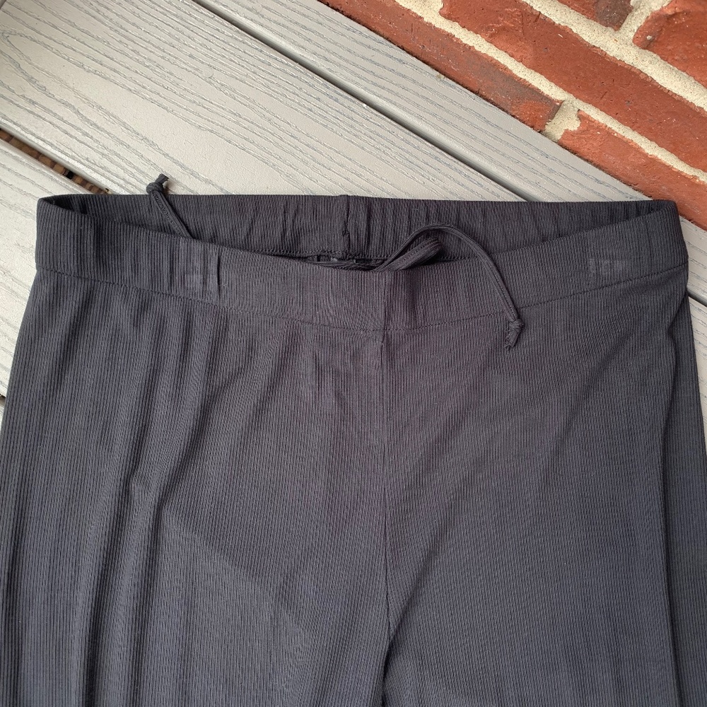 SKIMS Rib 2 Piece Pajamas Set - Picture 6 of 11